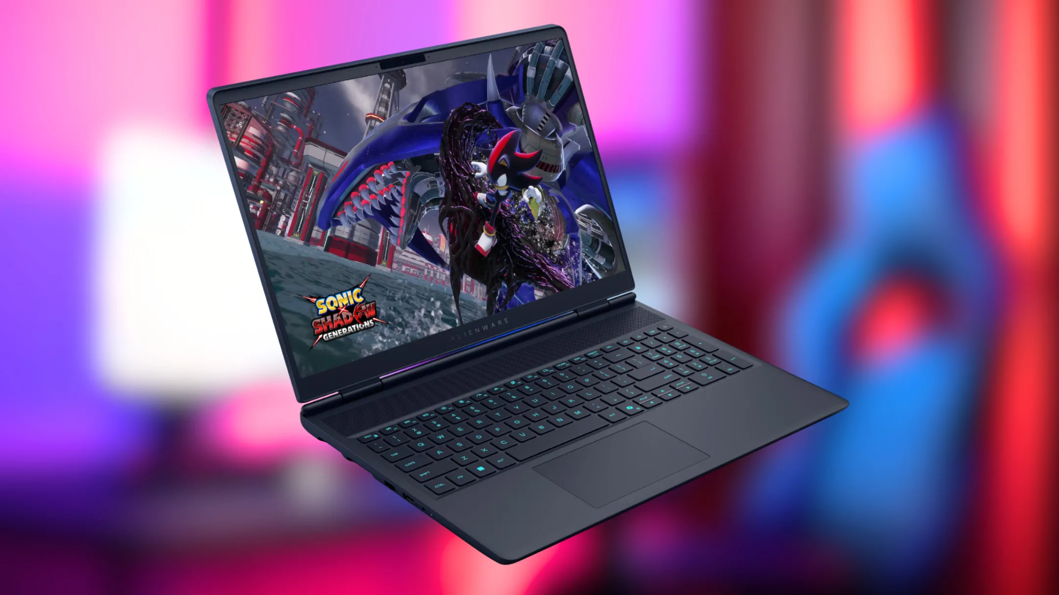 Cận cảnh thiết kế mặt lưng và đèn LED của Alienware 16X Aurora