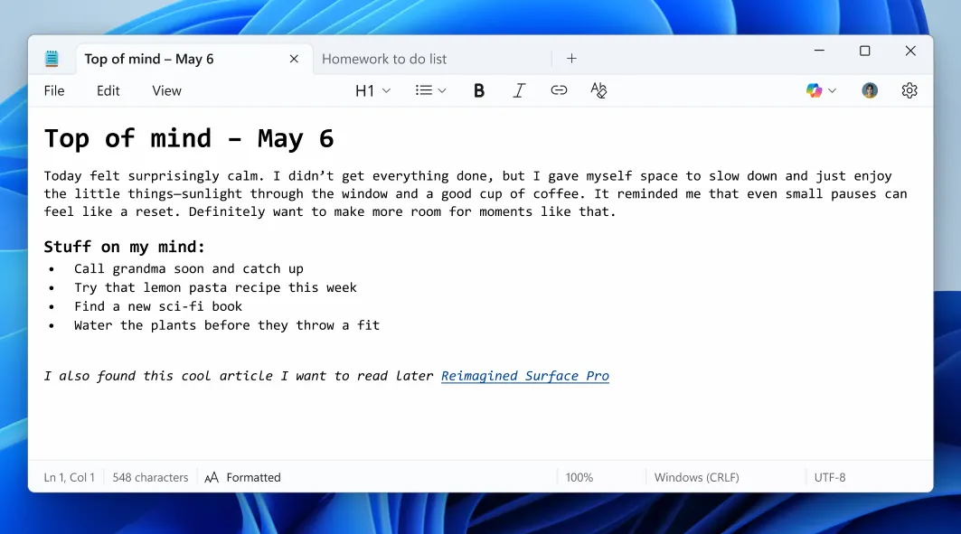 Cửa sổ Notepad trên Windows 11 với nội dung đã được định dạng