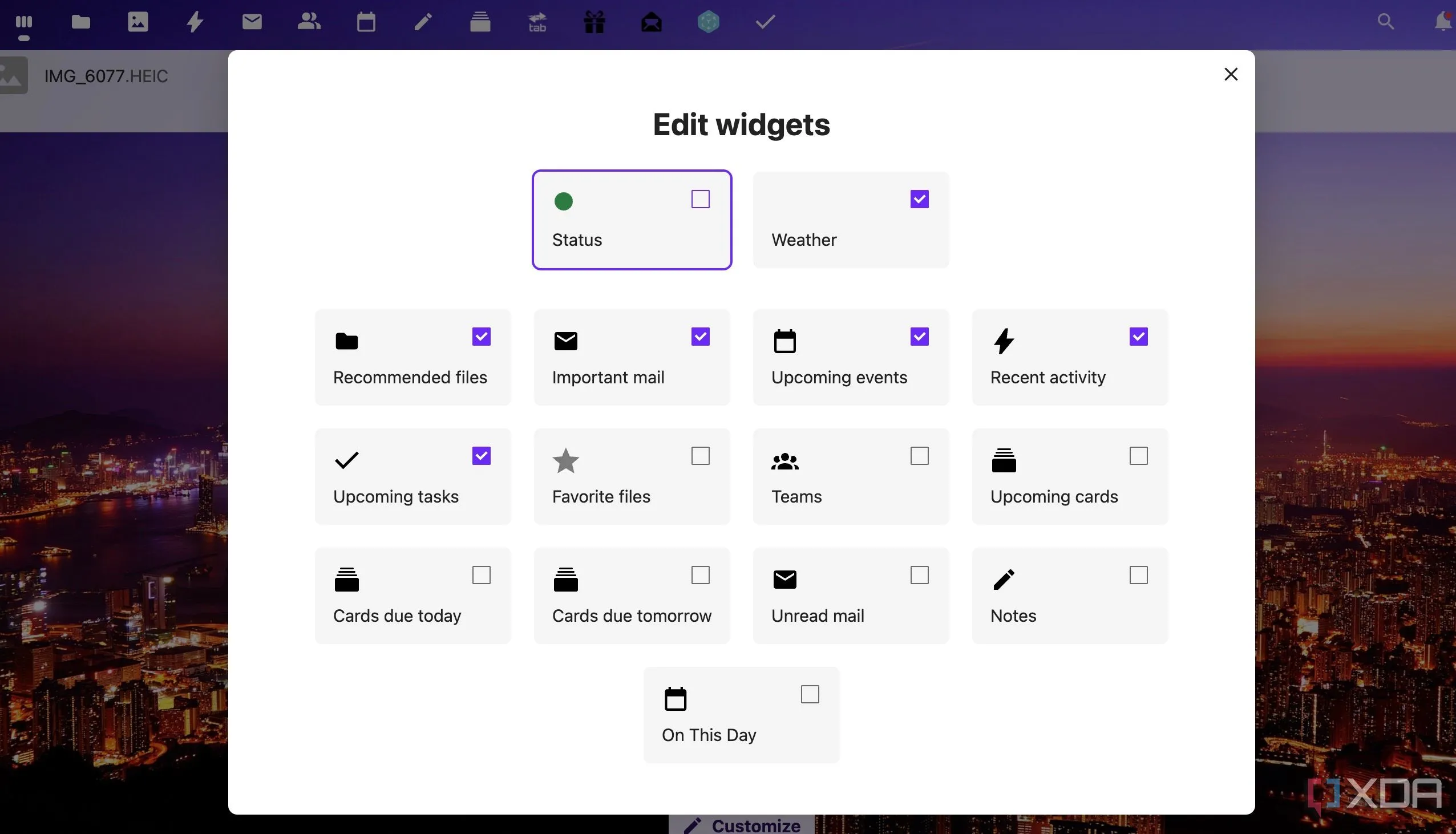 Giao diện bảng điều khiển Nextcloud với các widget tùy chỉnh hiển thị email, nhiệm vụ và tệp tin, minh họa trải nghiệm người dùng trực quan.