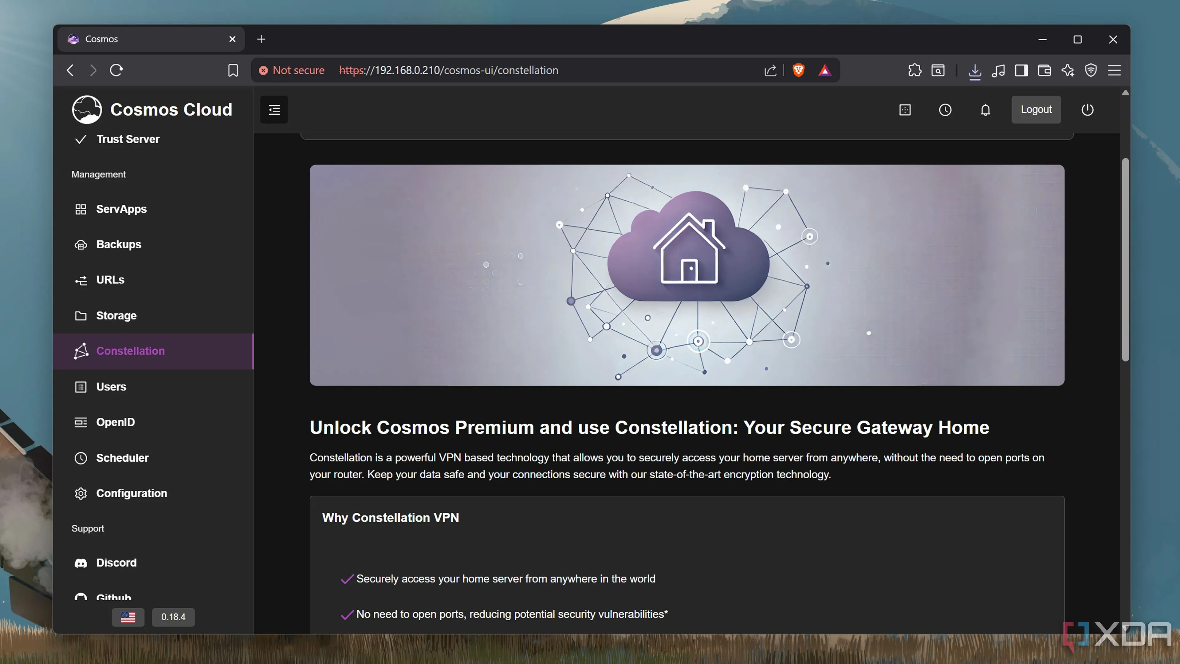 Giao diện người dùng của Cosmos Server hiển thị các tính năng nâng cao yêu cầu trả phí, bao gồm tùy chọn VPN và Backup, được đánh dấu là dịch vụ cao cấp.