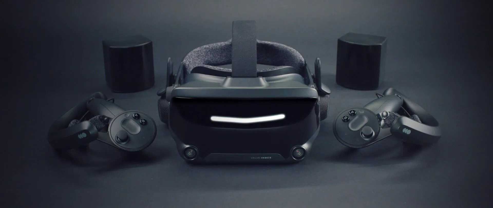Hình ảnh tai nghe VR cao cấp Valve Index, thiết bị chơi Half-Life: Alyx đỉnh cao.