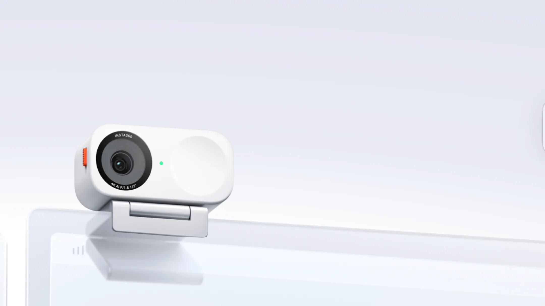 Insta360 Link 2C hiển thị các tính năng AI tự động lấy nét và điều khiển cử chỉ