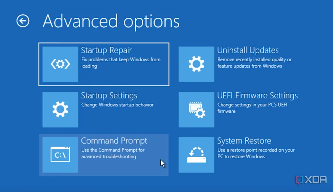 Màn hình Command Prompt trong chế độ Tùy chọn nâng cao của Windows 11 sau khi xóa file System32