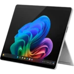 Máy tính bảng Surface Pro 11 với thiết kế mỏng nhẹ, màn hình hiển thị sống động