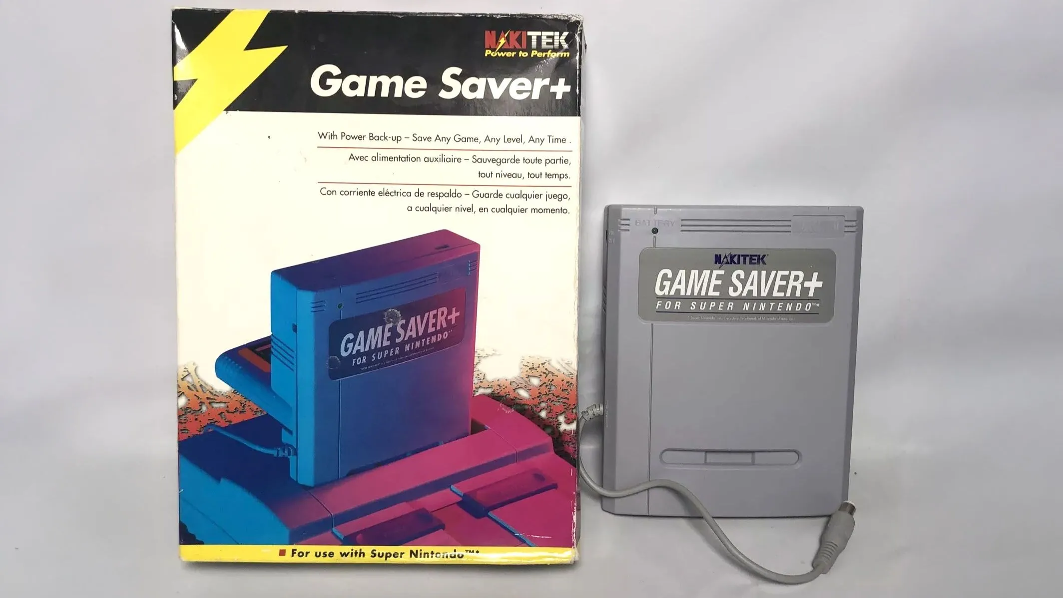Nakitek Game Saver Plus, phụ kiện game retro giúp tạo save state trên SNES