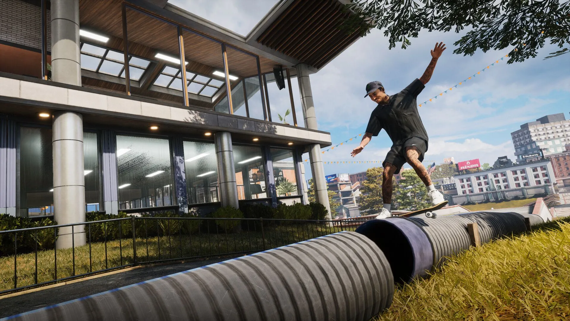 Nhân vật trượt ván đang lướt trên ván trong một công viên skatepark đầy thử thách.
