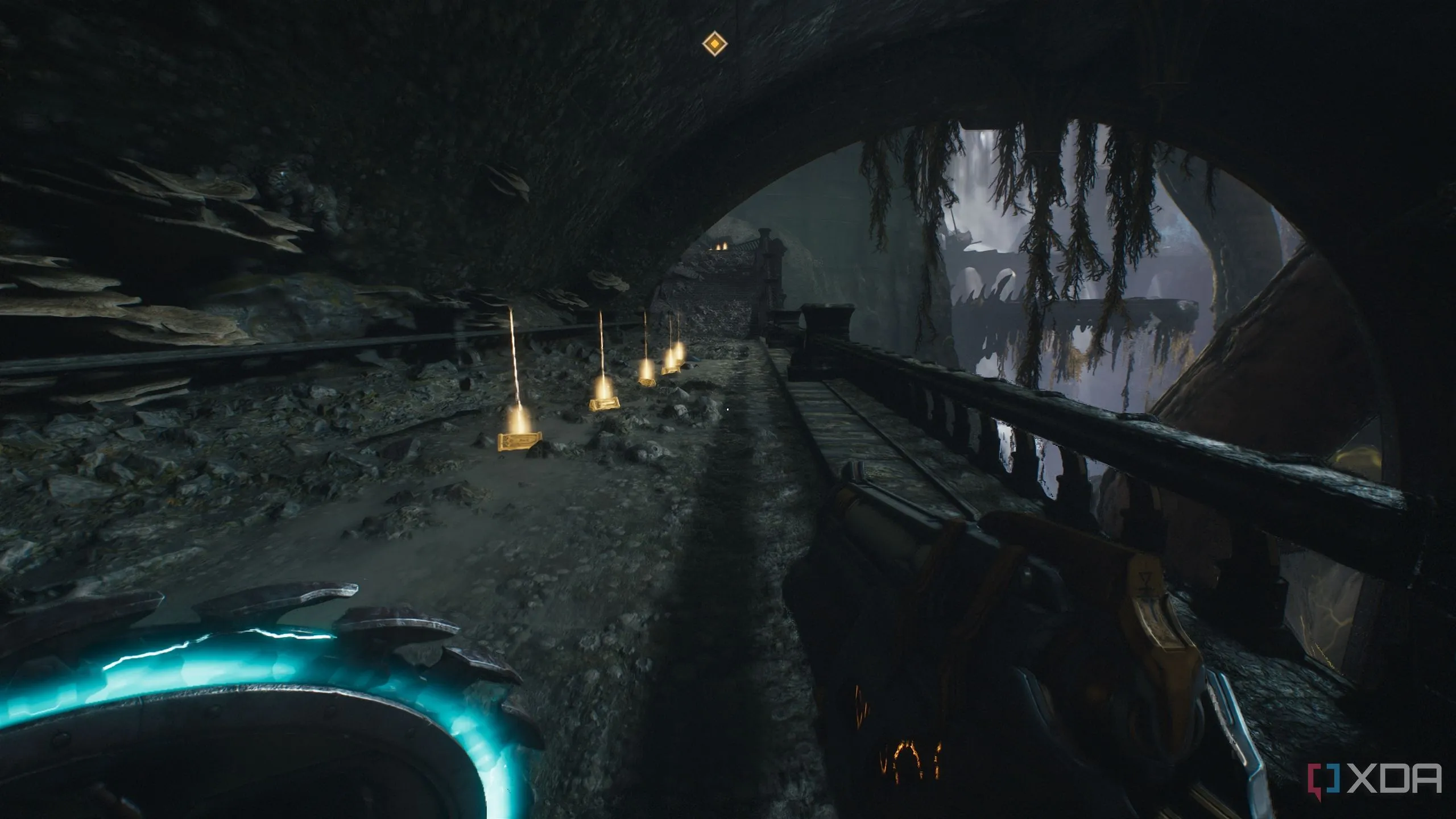 Vệt vàng nằm dưới một cây cầu trong Chương 14 Doom The Dark Ages.