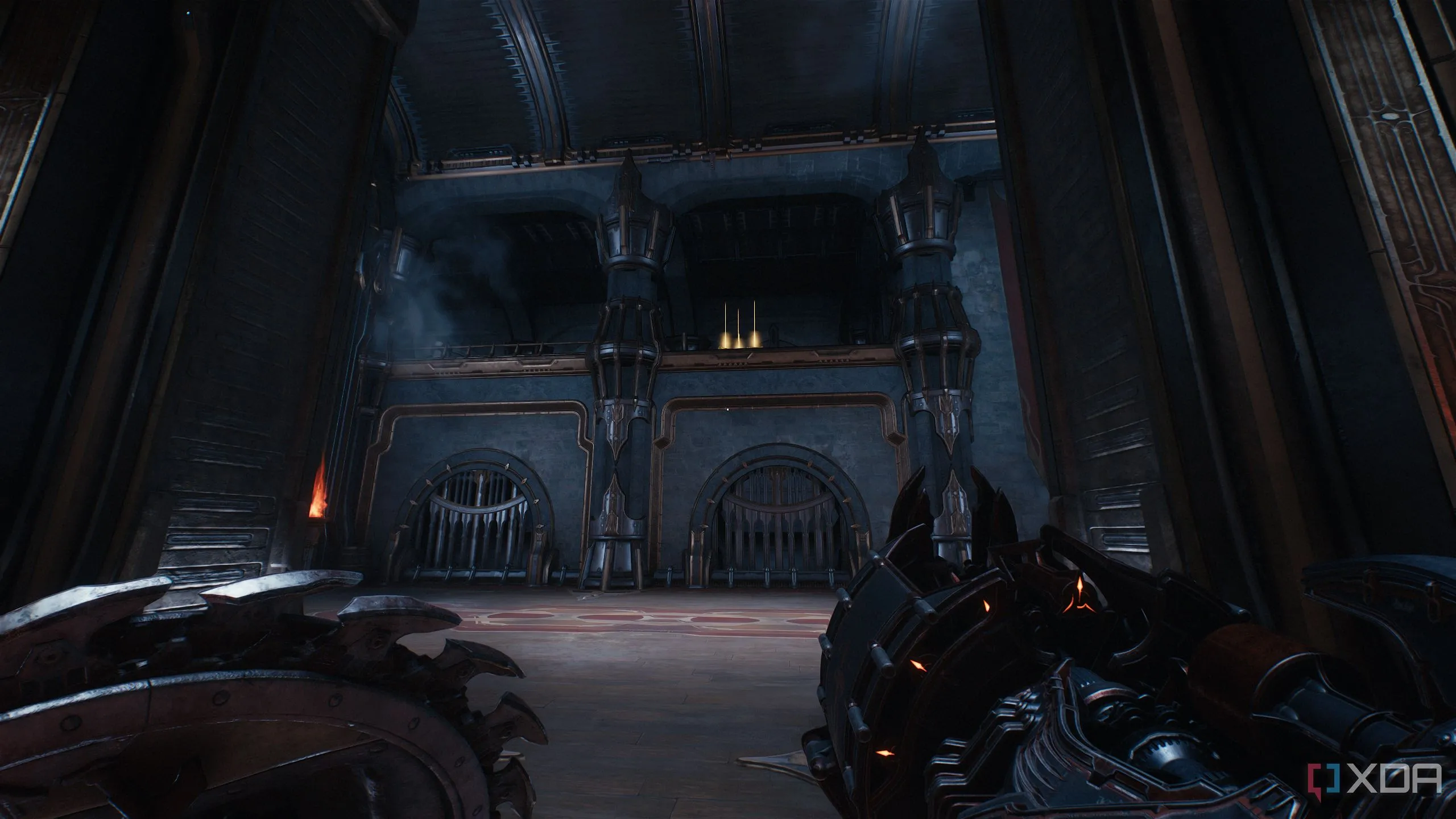 Vị trí các thanh vàng trên ban công cao trong Doom The Dark Ages Sentinel Barracks.